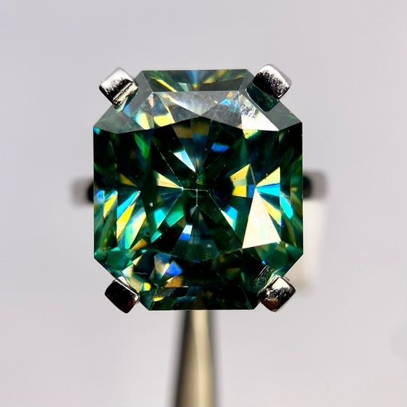 15 Carat Radiant Cut Moissanite Ring Vivid Blue Green Cocktail Statement Ring - Picture 5 of 15